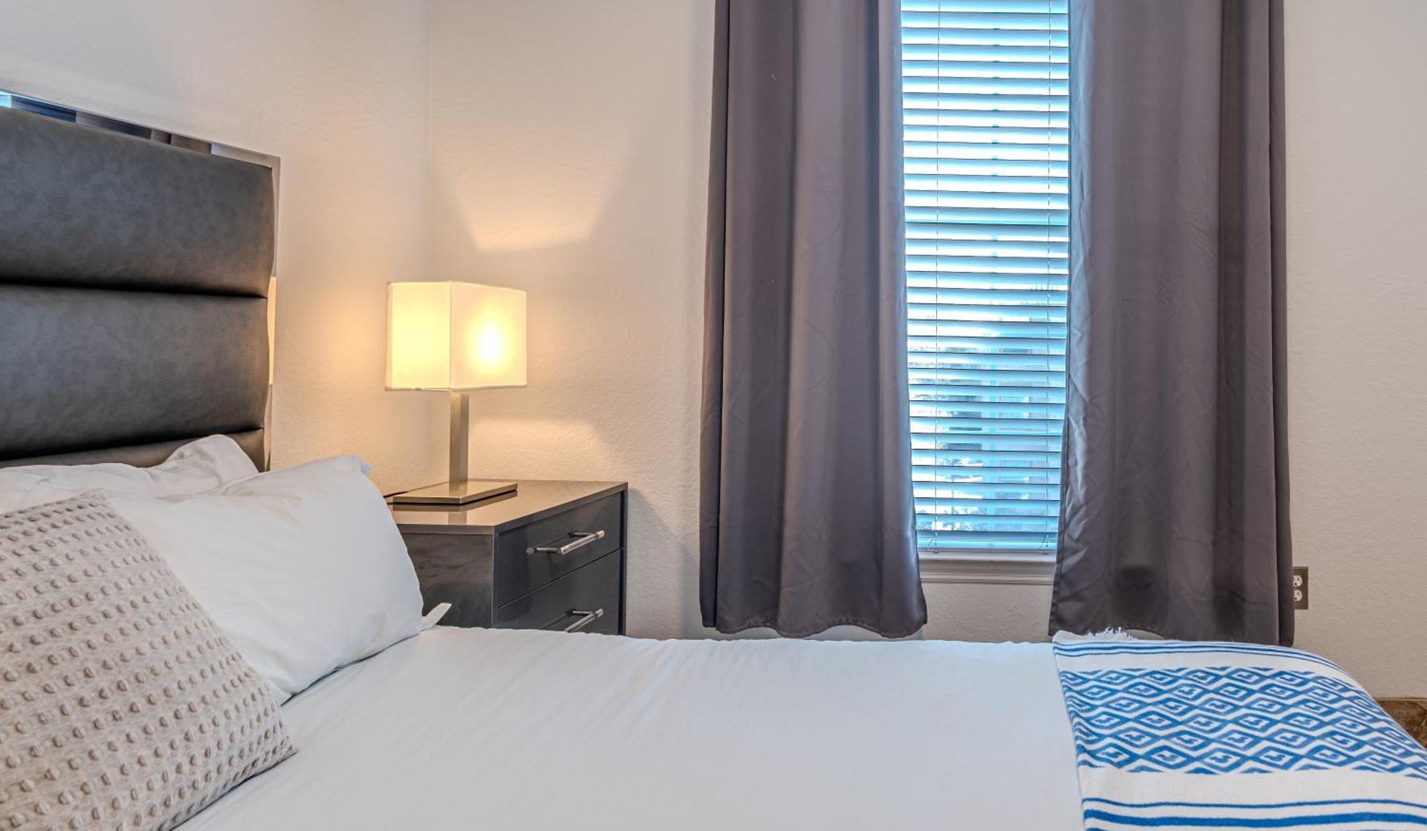 Apartment 3 Bedroom In Tuscana Resort , 15" From Disney Kissimmee Buitenkant foto